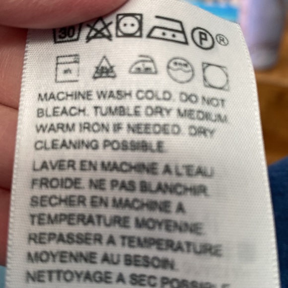 Levi Boyfriend Capris size 27 - Picture 6 of 8